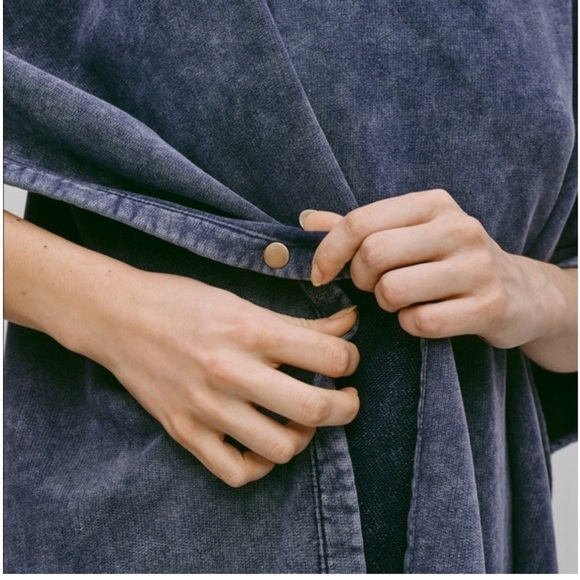 NEW RARE Aritzia Wilfred Oversized XS Berenson Poncho/Cape In Washed Blue - Picture 8 of 15